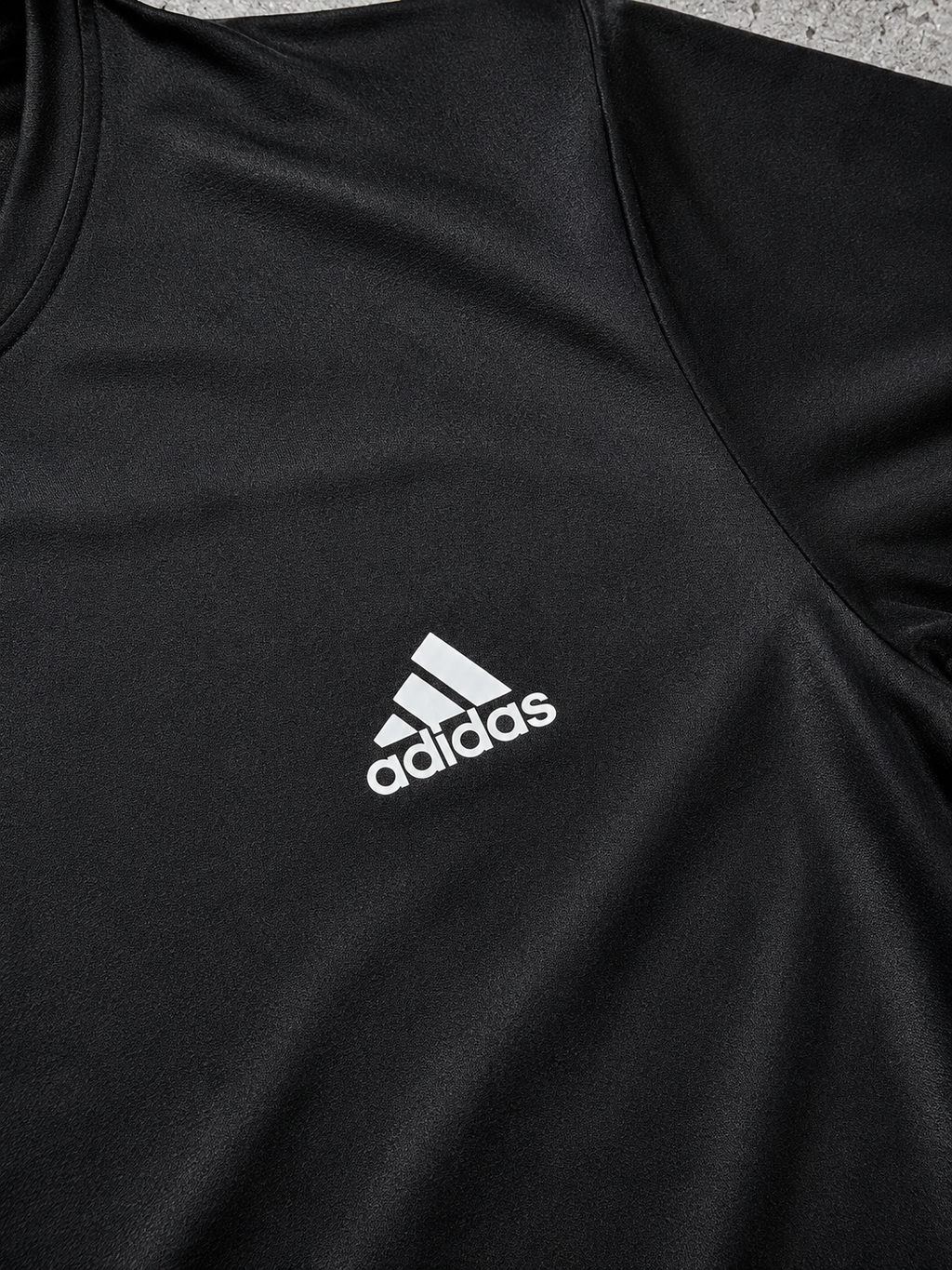 Camiseta Adidas Vector