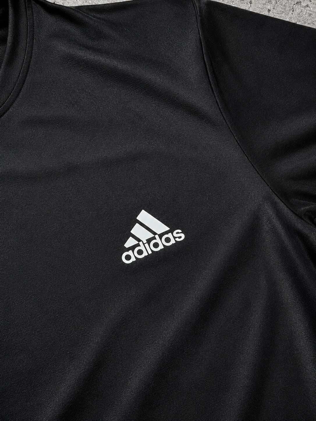 Camiseta Adidas Vector