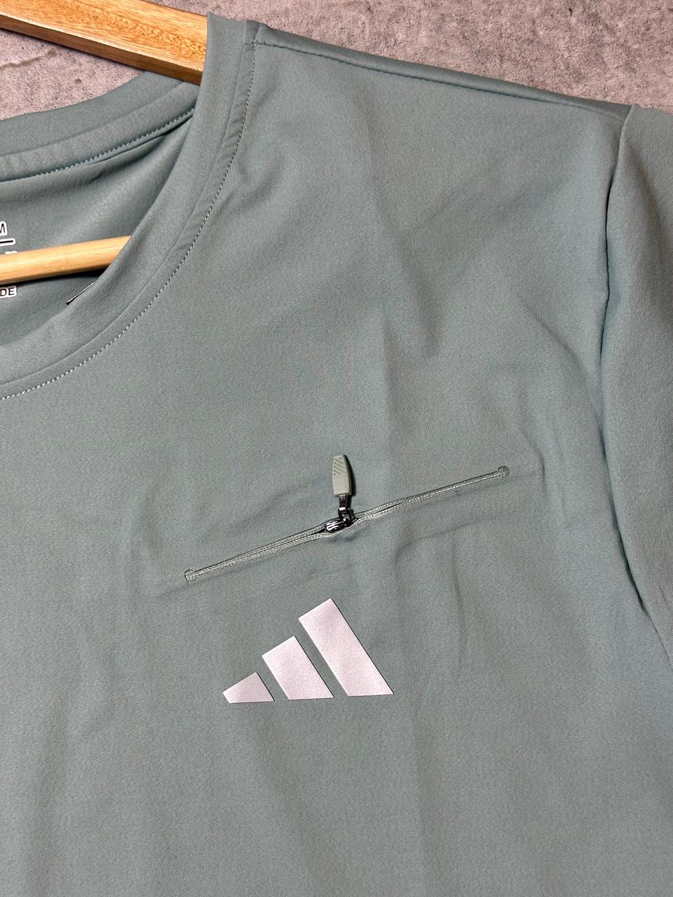 Camiseta  Dri-Fit Adidas Essential