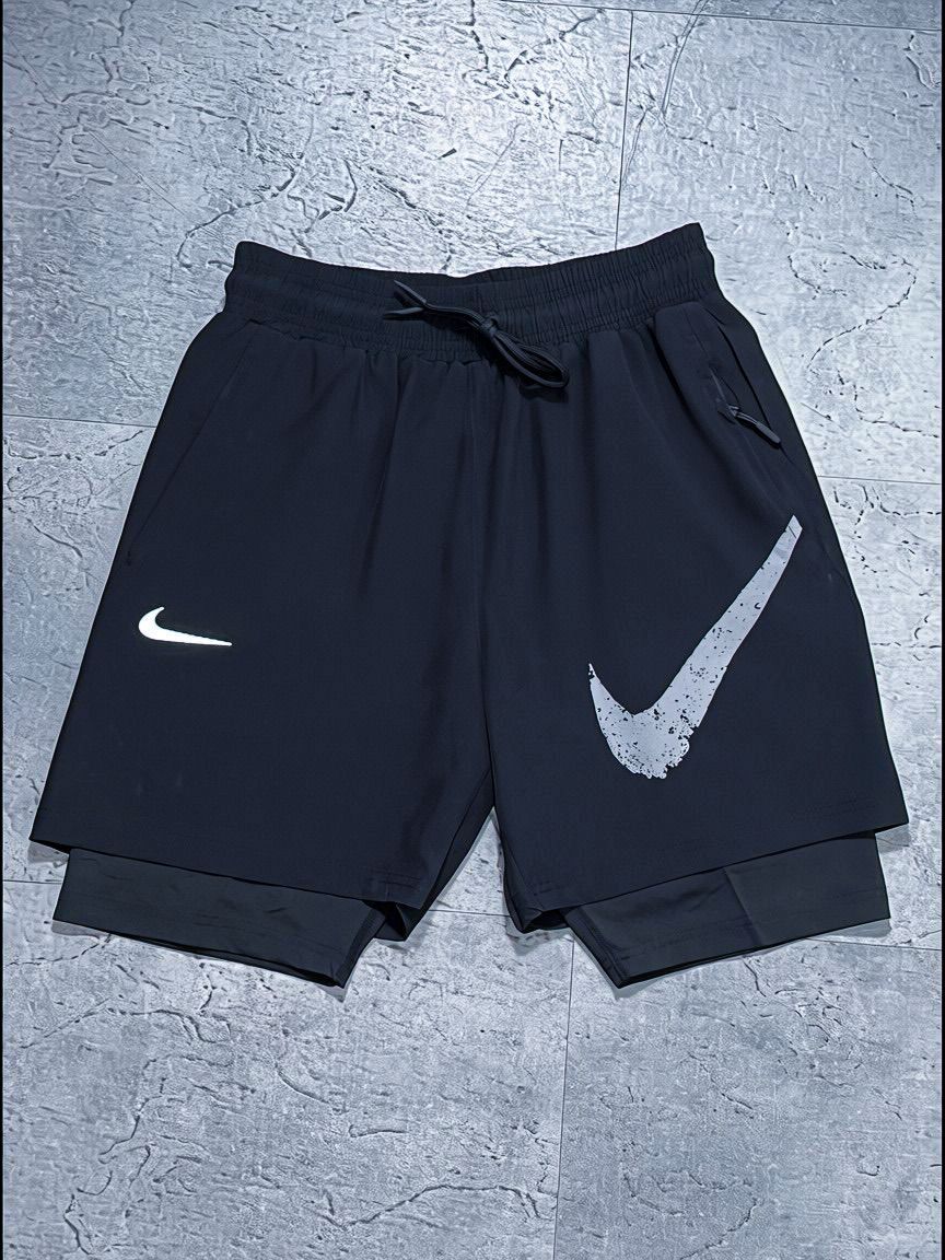 Pantaloneta Nike Negra con Licra Interior