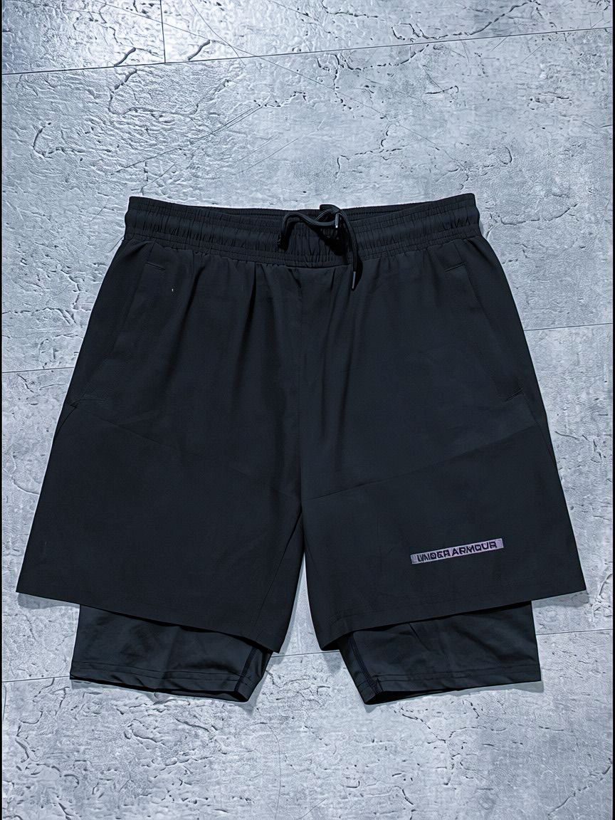 Pantaloneta Under Armour Negra con Licra Interior